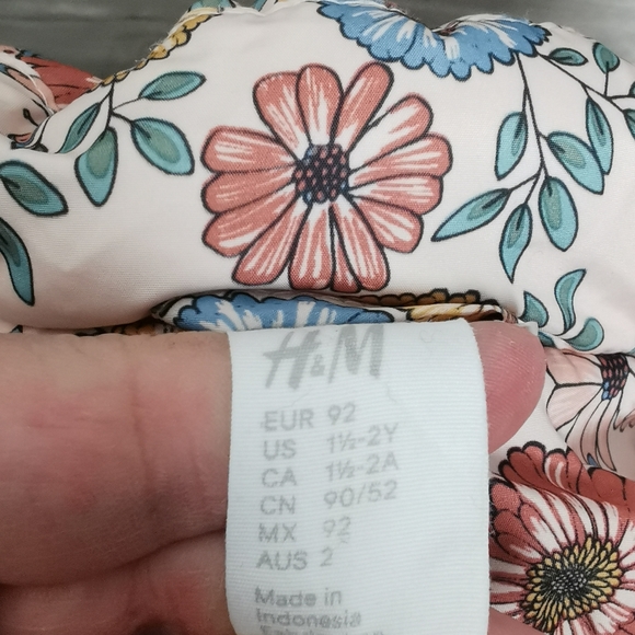 18-24 MONTHS H&M Floral Hooded Puffer Jacket VGUC - Picture 4 of 5